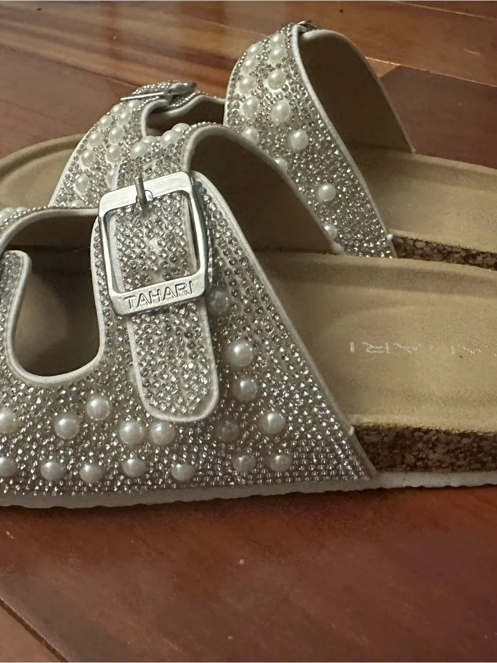 Tahari Sandals- kids 3 (8 year old)